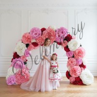 Арка из цветов из фоамирана и изолона Арка из цветов из фоамирана и изолона