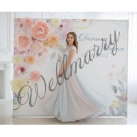 Стенд-фотозона из бумажных пионов аренда купить
