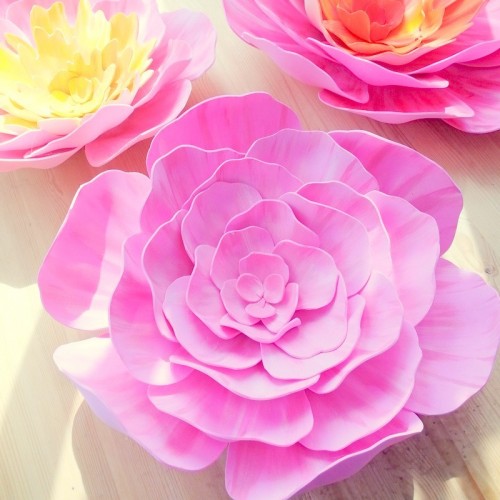 Цветок  из фоамирана "Миранда розовая"