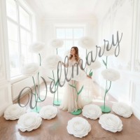 Ростовой цветок из изолона "Ранункулюс белый"